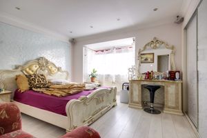 Photo 5- click for photo gallery